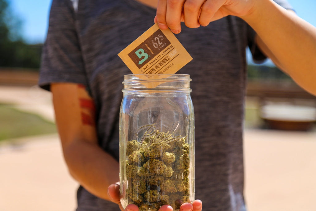 5 Stück x 4g Beutel Boveda - 62% Luftfeuchtigkeit - MirageSeedsBoveda5 Stück x 4g Beutel Boveda - 62% Luftfeuchtigkeit